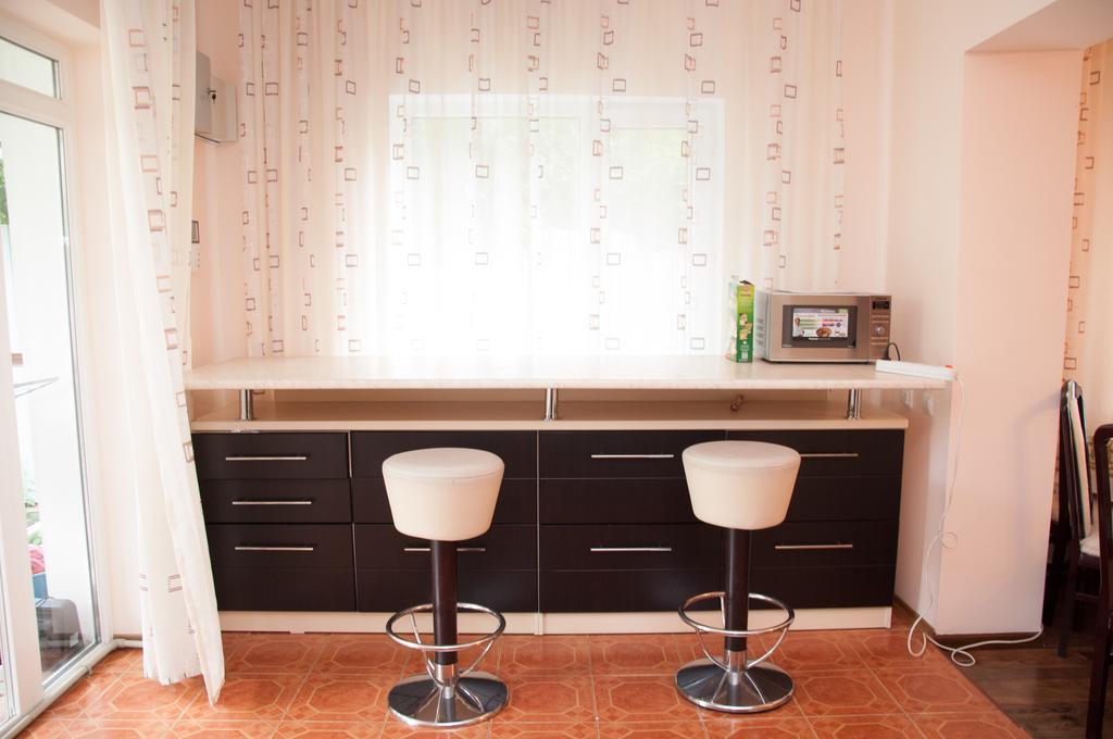 הוסטל Almaty Backpackers מראה חיצוני תמונה