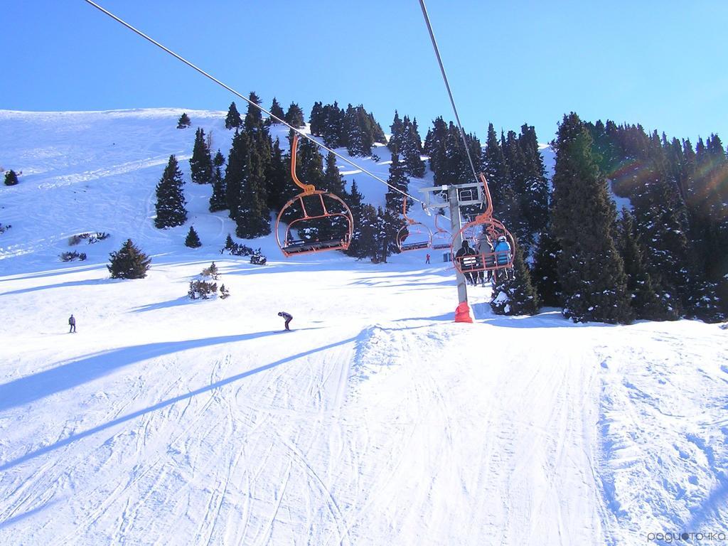 הוסטל Almaty Backpackers מראה חיצוני תמונה